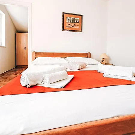 Ananina By Interhome *